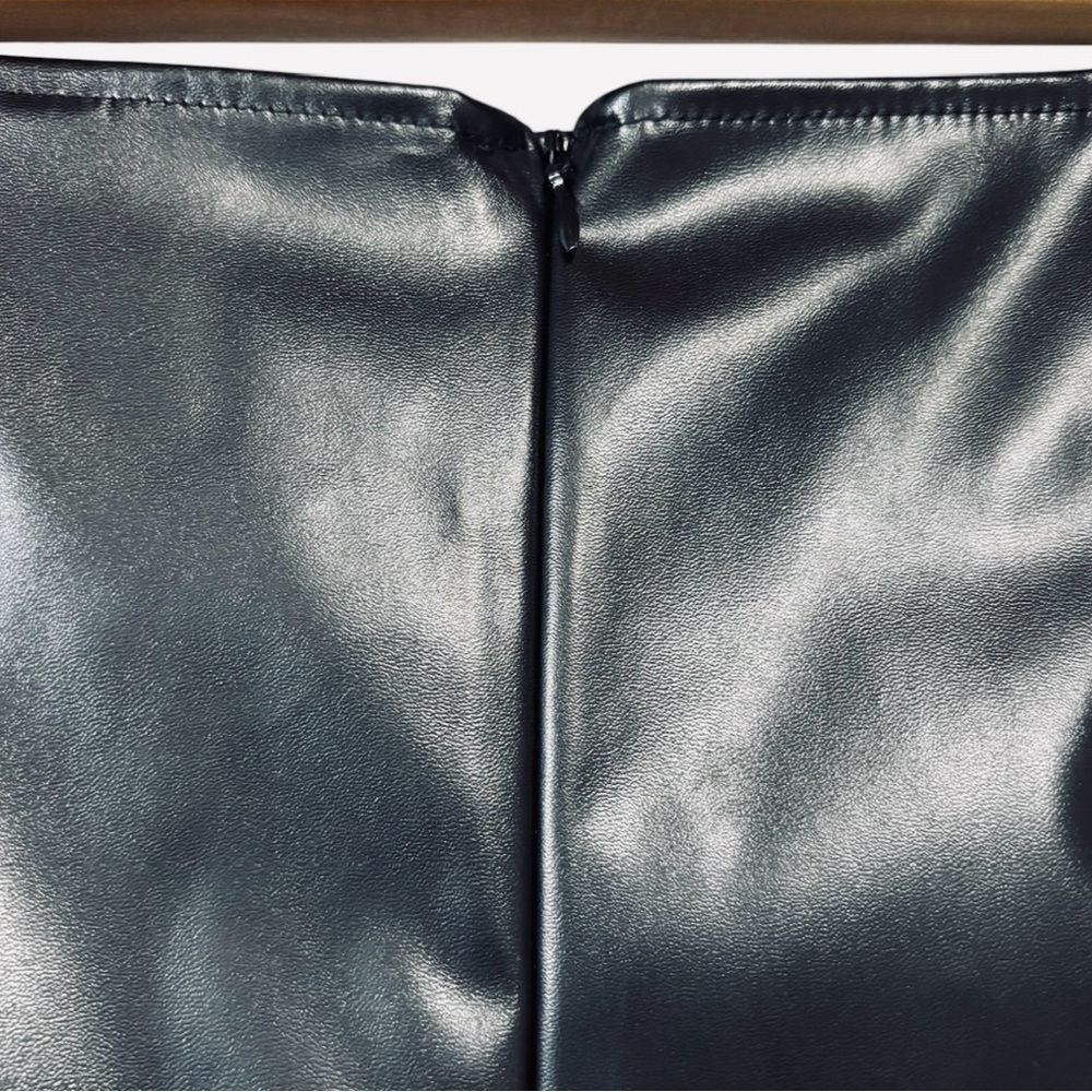 SHEIN, Black Faux Leather Skirt, Size Medium - Picture 5 of 8
